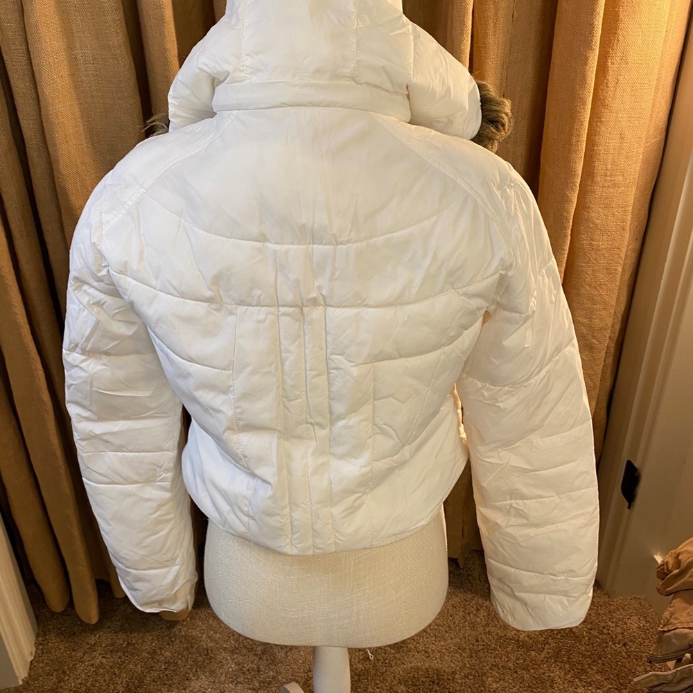 Snow coat - Picture 3 of 5